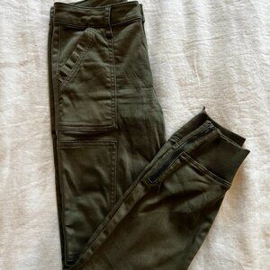 Evereve Level 99 Lara Utility Jogger Pant Khaki-Green Size 25